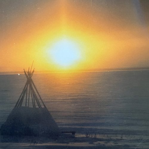 Moved to the Dene First Nations community of Deline in the Northwest Territories of the Canadian Arctic.