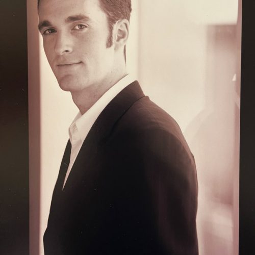 Made the switch from pursuing a degree in Marine Biology and serving in the Naval Reserves to an acting career in Theatre, Film and Television.